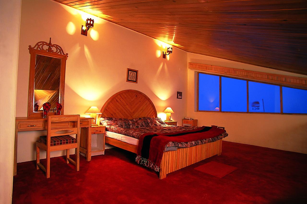 Clifftop Club Auli Joshīmath Exteriér fotografie